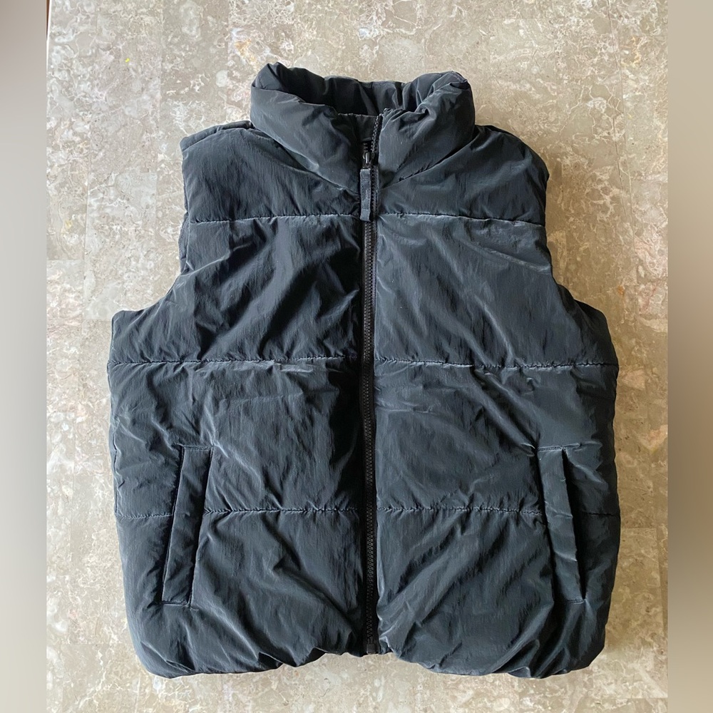 Old Navy Girls XL 14/16 Puffer Vest Pockets Layering Casual